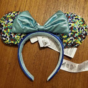 Minnie Mouse Ears 2022 NWT